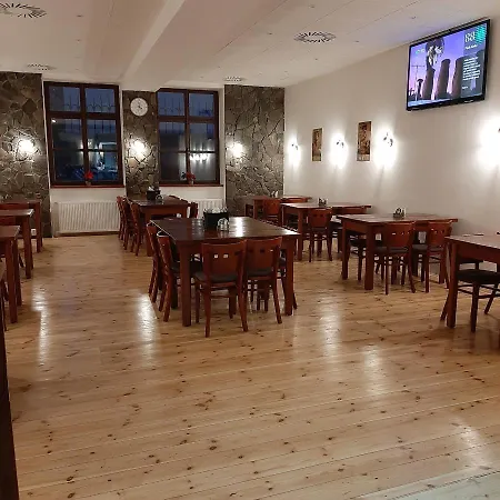 Penzion V Holi * Prŭhonice