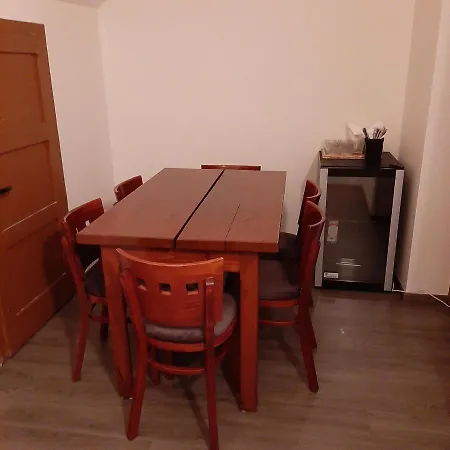 Penzion V Holi ゲストハウス *